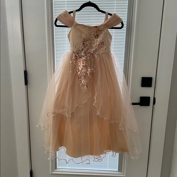 Princess Peach Sequin‎ Floral Dress - Picture 2 of 5